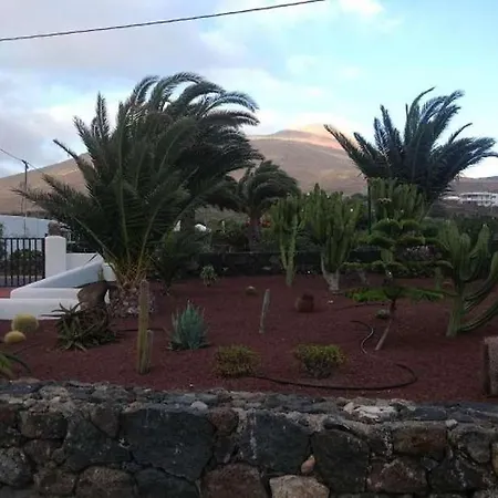 Sleeps 2 Wifi T691366 Feriehus *