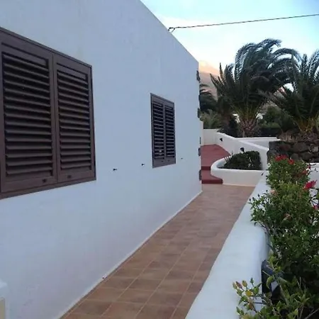 Sleeps 2 Wifi T691366 *