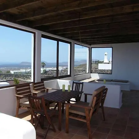 Sleeps 2 Wifi T691366 * Las Breñas